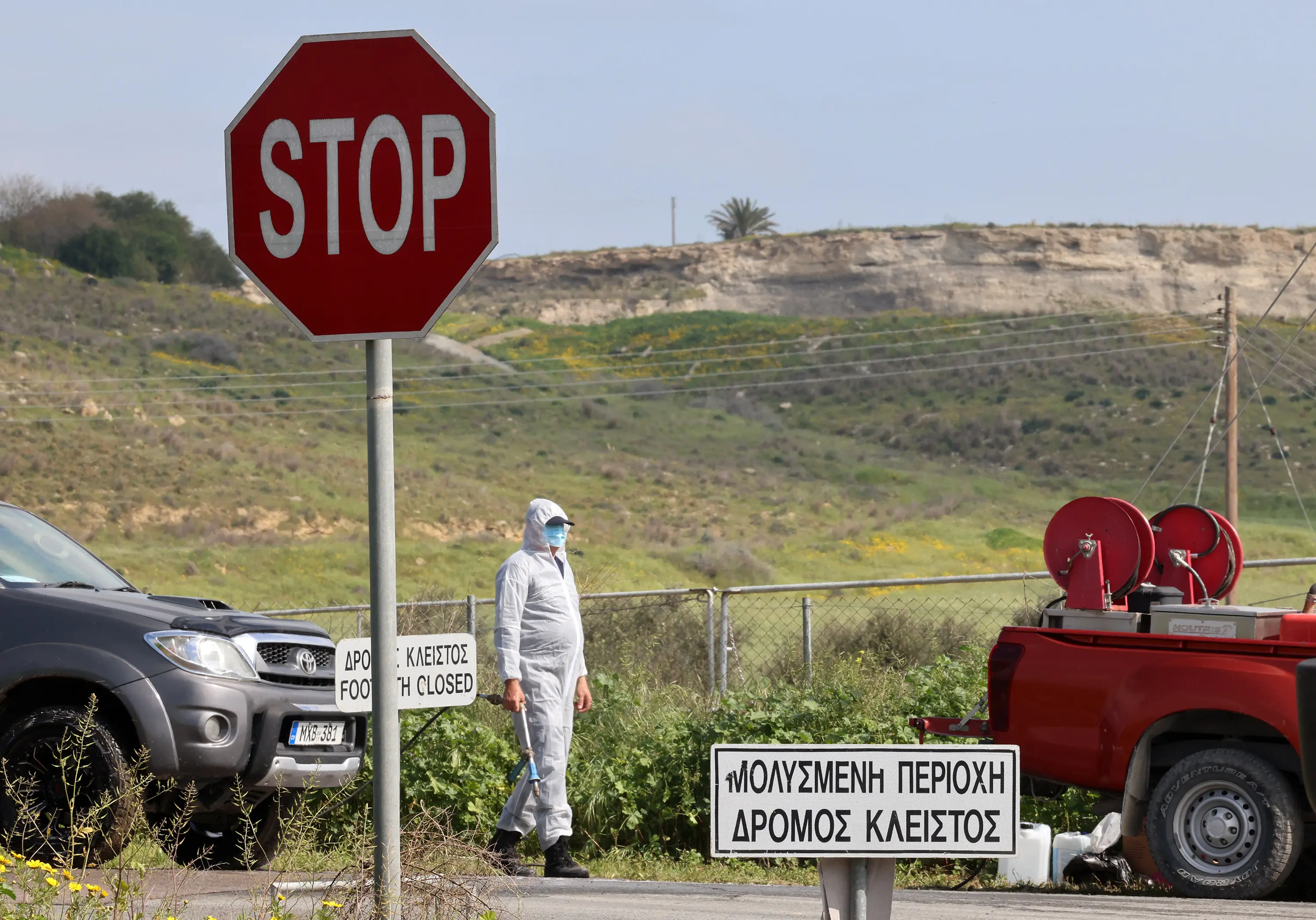 Αφθώδης πυρετός: Έξω από το Προεδρικό σήμερα οι κτηνοτρόφοι