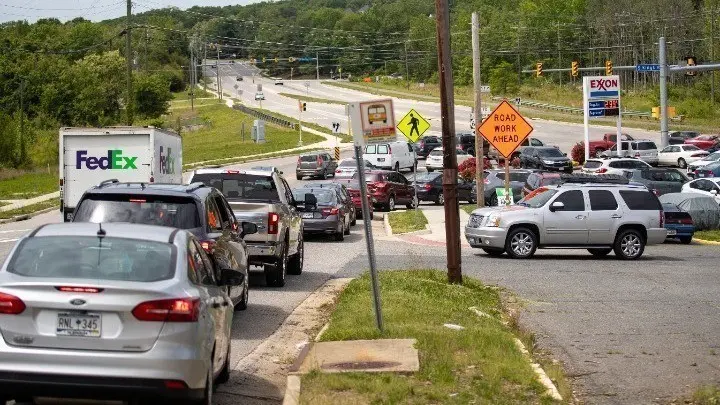 Στο υψηλότερο επίπεδο από την έναρξη του πολέμου στη Μέση Ανατολή οι τιμές των καυσίμων στις ΗΠΑ