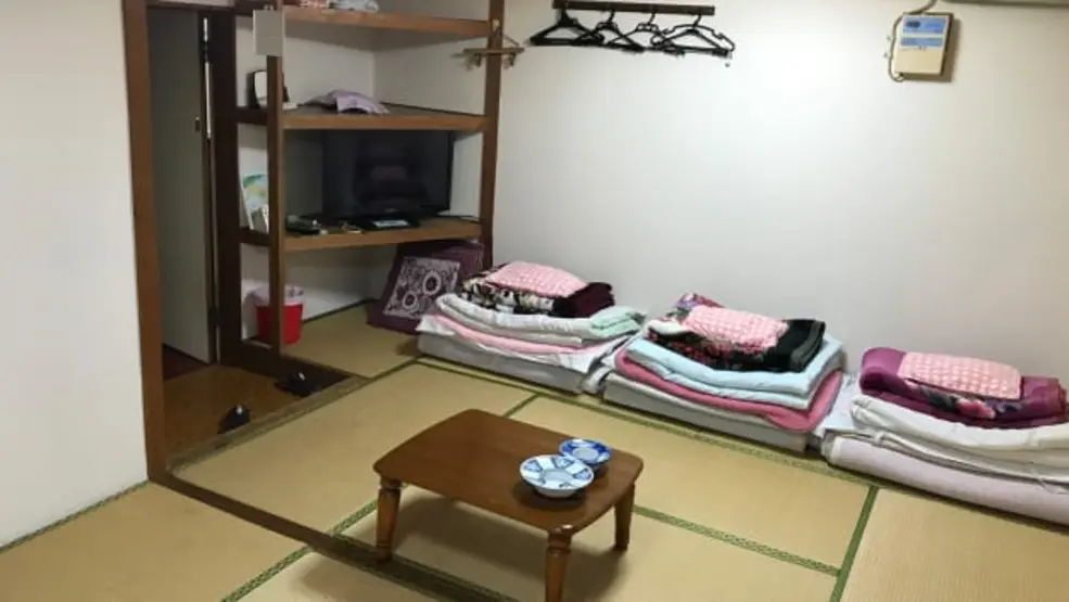 Γιατί αυτό το ξενοδοχείο χρεώνει μόνο $1 την βραδιά (pics)