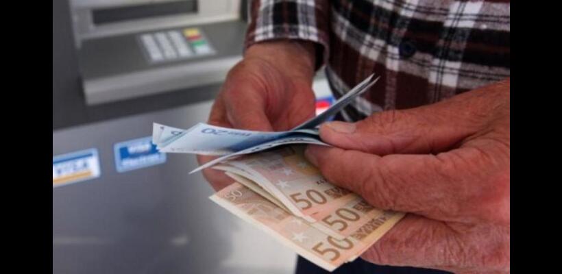 Μόνο 13 από τις 120 χιλιάδες συνταξιούχων έλαβαν πέρσι πασχαλινό επίδομα