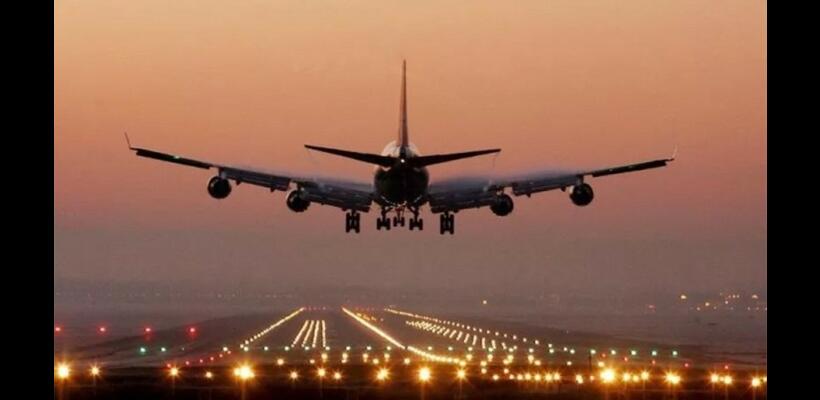 Reuters: Οι ευρωπαϊκές αεροπορικές εταιρείες έπιασαν τον στόχο 2% για πράσινα καύσιμα το 2025