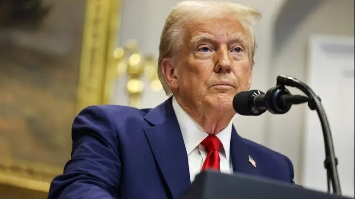 Τραμπ: Οι ΗΠΑ θα μπορούσαν να πάρουν το πετρέλαιο του Ιράν – Ισραηλινά πλήγματα στην Τεχεράνη