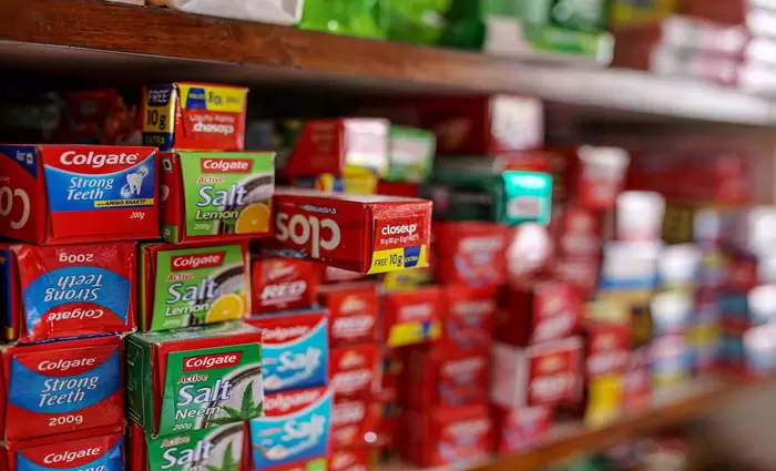 Colgate: Οι ανατιμήσεις αποτρέπουν τους καταναλωτές από τα προϊόντα της