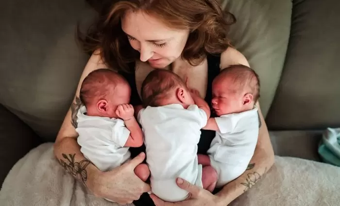 Επίδομα έως €1.500 ανά παιδί σε μητέρες με τρίδυμα και άνω