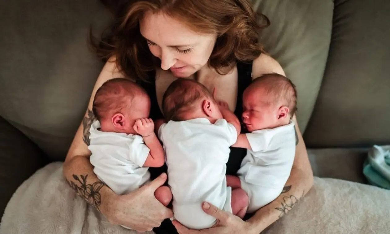 Επίδομα έως €1.500 ανά παιδί σε μητέρες με τρίδυμα και άνω