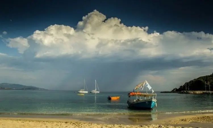 Η καταιγίδα συνεχίζεται και το 2021 για την τουριστική βιομηχανία