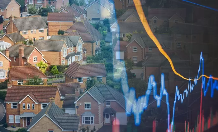 Financial Times: Προβλέπεται απότομη πτώση στην παγκόσμια αγορά κατοικίας