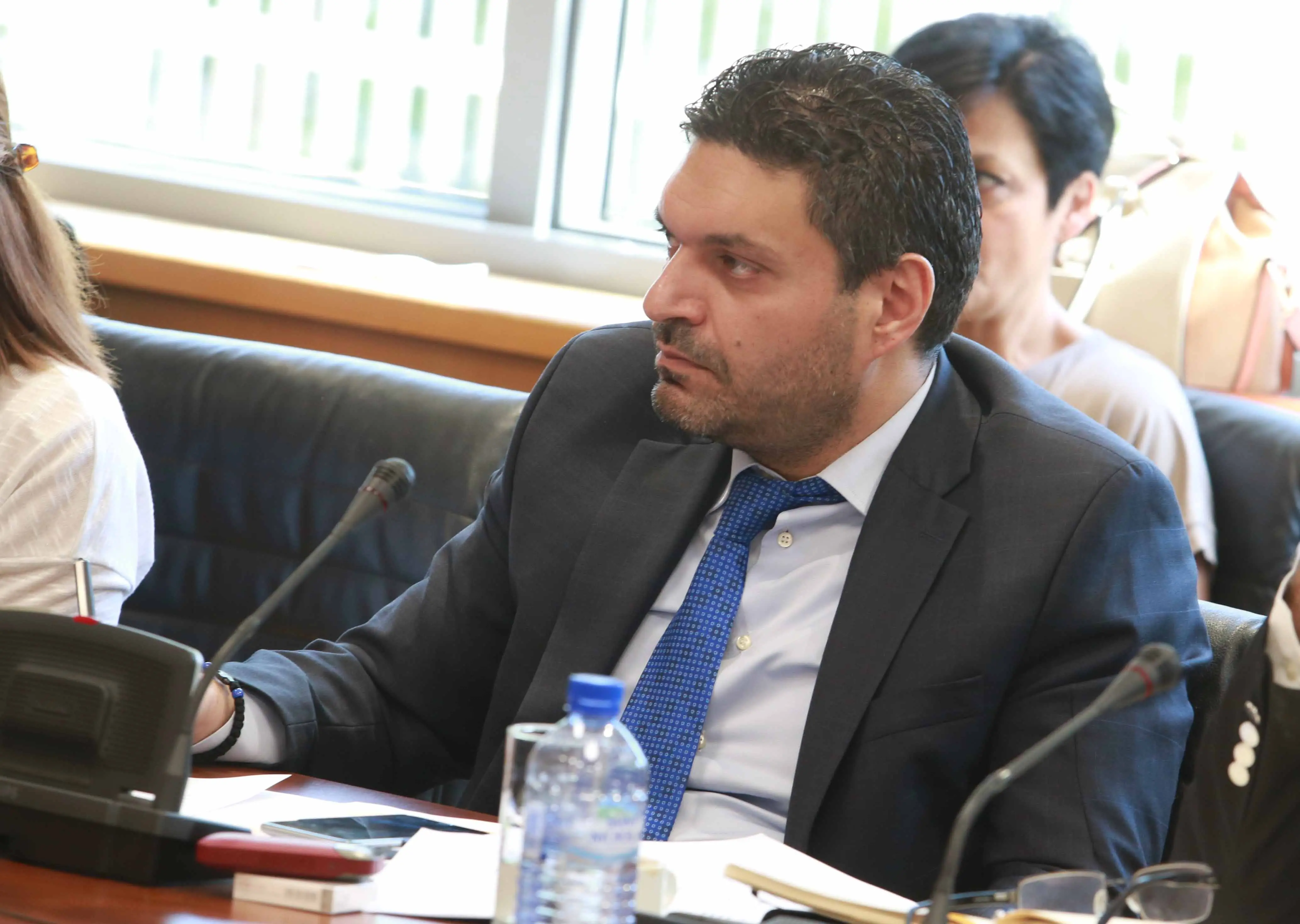 Ανυποχώρητη η Κυβέρνηση για το νομοσχέδιο των εγγυήσεων