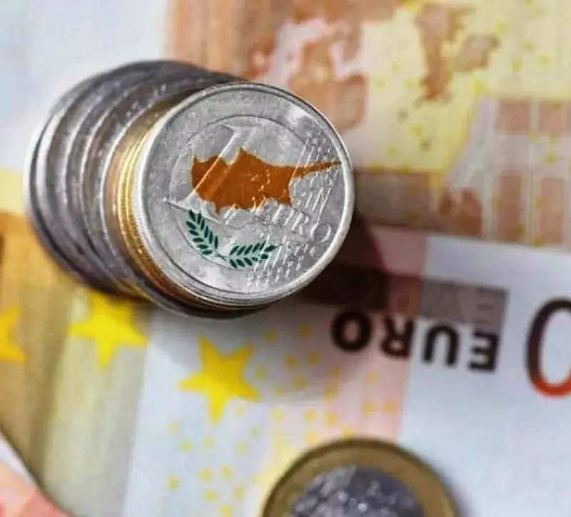 Γεμάτα ακόμα τα κρατικά ταμεία – Στα €573,3 εκατ. το πλεόνασμα το 3μηνο