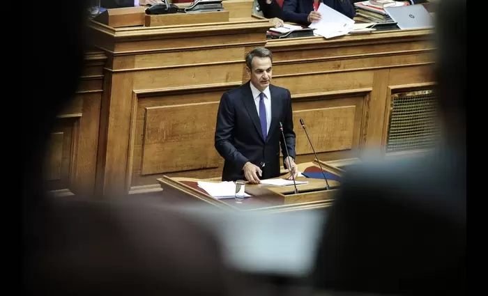 Economist: Εξωπραγματικοί οι στόχοι για την Ελλάδα