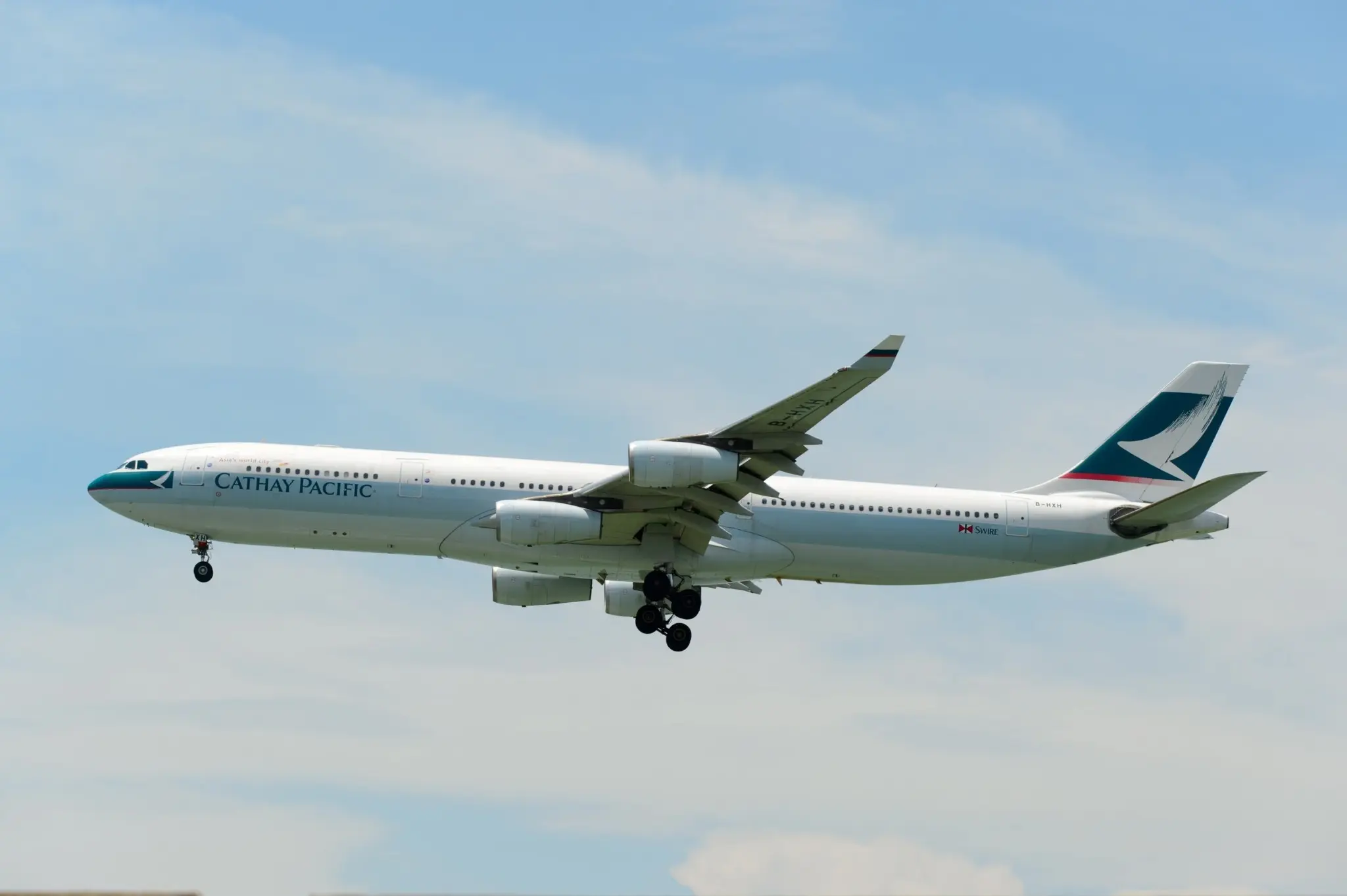 Ο πόλεμος στο Ιράν ευνοεί τις ασιατικές αεροπορικές εταιρείες – Άλμα 900% στα εισιτήρια