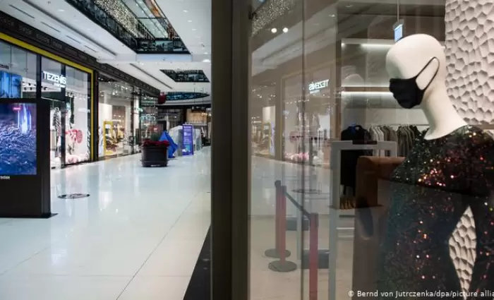 Στο 5,9% η πτώση του λιανεμπορίου στην Ευρωζώνη