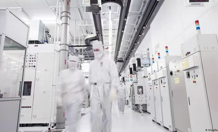 Η Bosch επενδύει 400 εκατομμύρια για κατασκευή μικροτσίπ