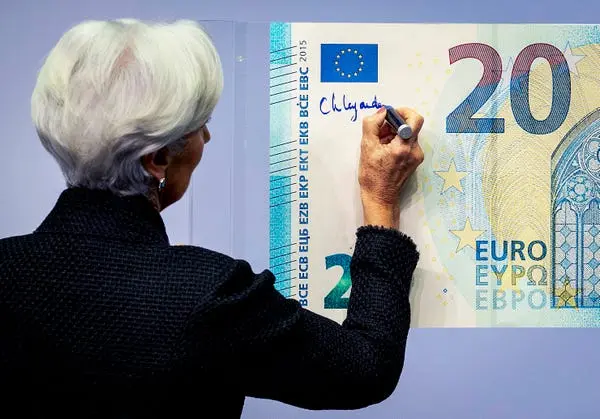 Ποιους θέλει να 
