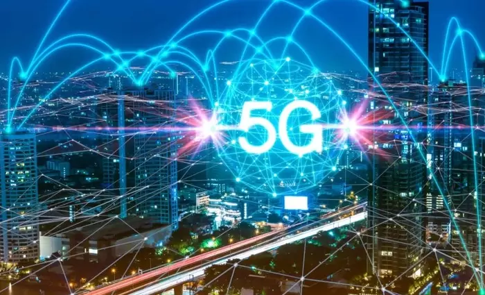 Στο Ηνωμένο Βασίλειο μετρούν το ποσοστό ακτινοβολίας από τα 5G