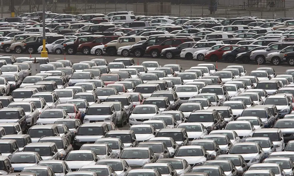 Κατά 9,5% μειώθηκαν οι πωλήσεις αυτοκινήτων στην Ελλάδα τον Μάρτιο