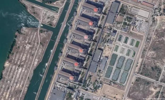 Η Γερμανία απενεργοποιεί τους τρεις πυρηνικούς σταθμούς της