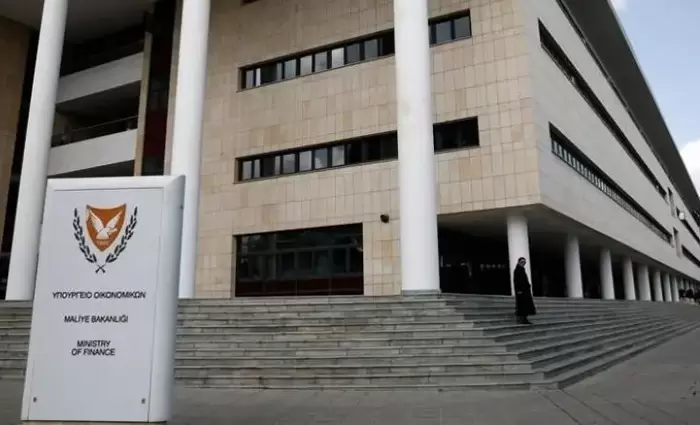 Συζητήσεις ΥΠΟΙΚ - Υπ. Εργασίας για το χρέος προς το Ταμείο Κοινωνικών Ασφαλίσεων