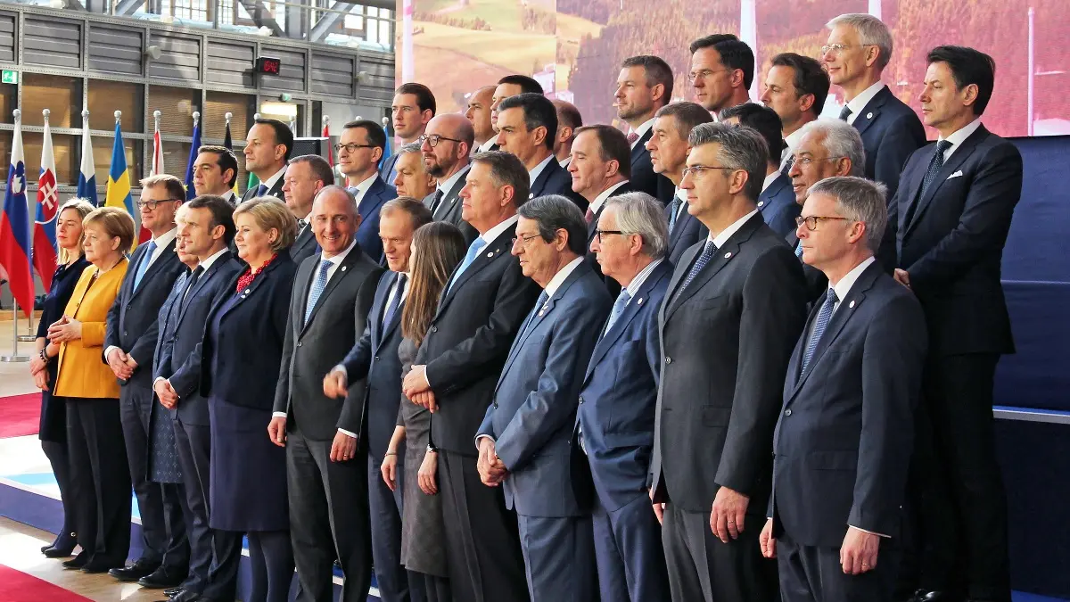 Ευρωπαϊκό Συμβούλιο: Διορία 15 ημερών στο Eurogroup για να βρει λύσεις