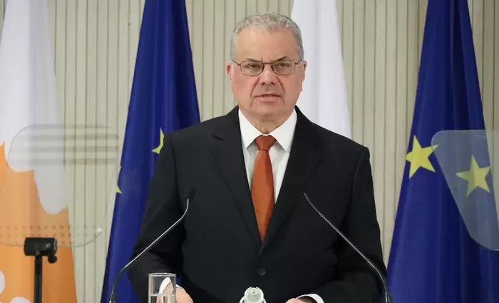 Επαναπροκήρυξαν στεγαστικά σχέδια στον Δήμο Αθηένου