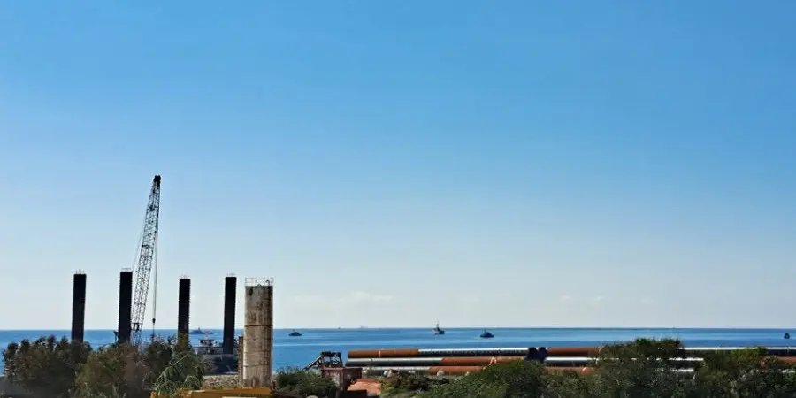 Ξαναρχίζουν σήμερα οι εργασίες για τερματικό στο Βασιλικό