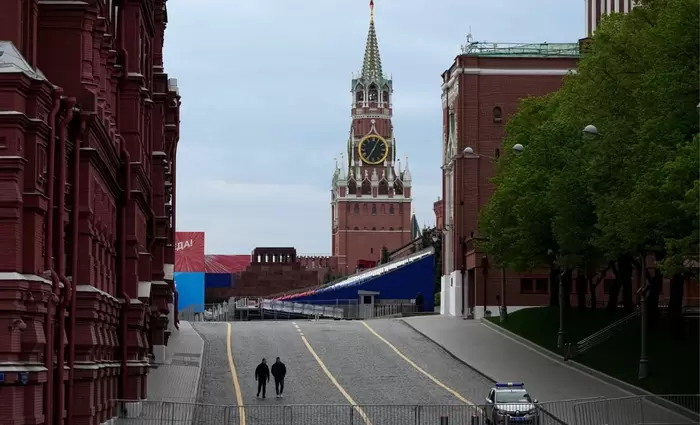 Αύξηση επιτοκίου 12% από Κεντρική Τράπεζα Ρωσίας για στήριξη ρουβλίου