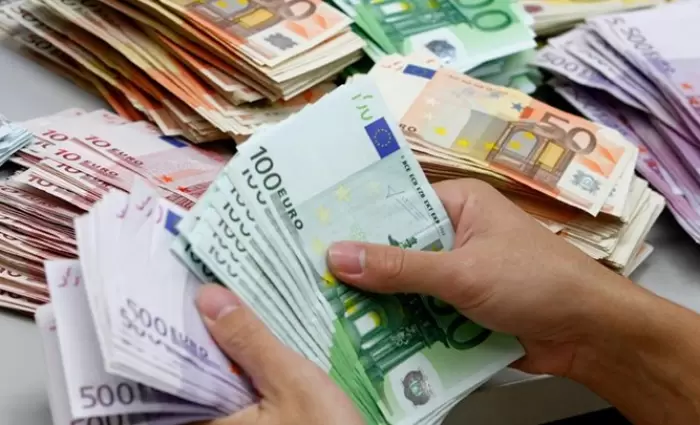 Στη δημοσιότητα όλα τα πρόσωπα που έλαβαν κατά το 2017 πέραν του ενός εκατομμυρίου