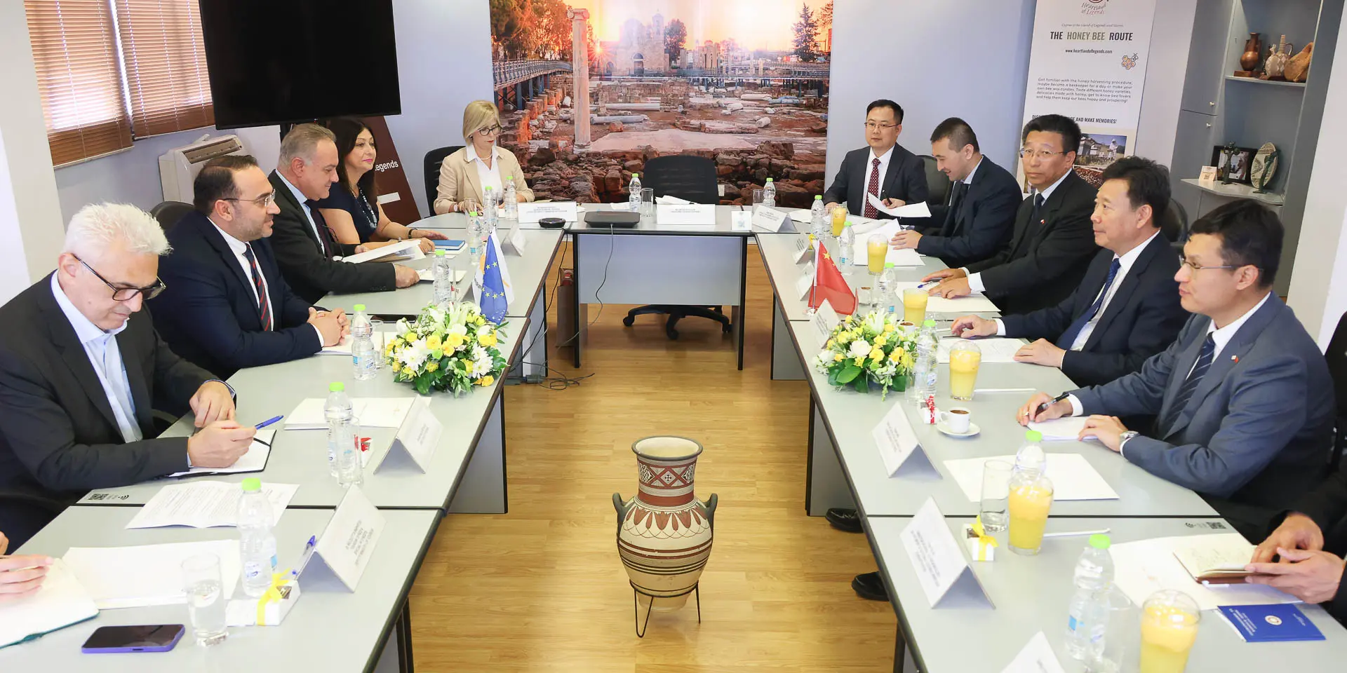 Ζητούν απευθείας αεροπορική σύνδεση Κύπρου–Κίνας για προσέλκυση τουριστών