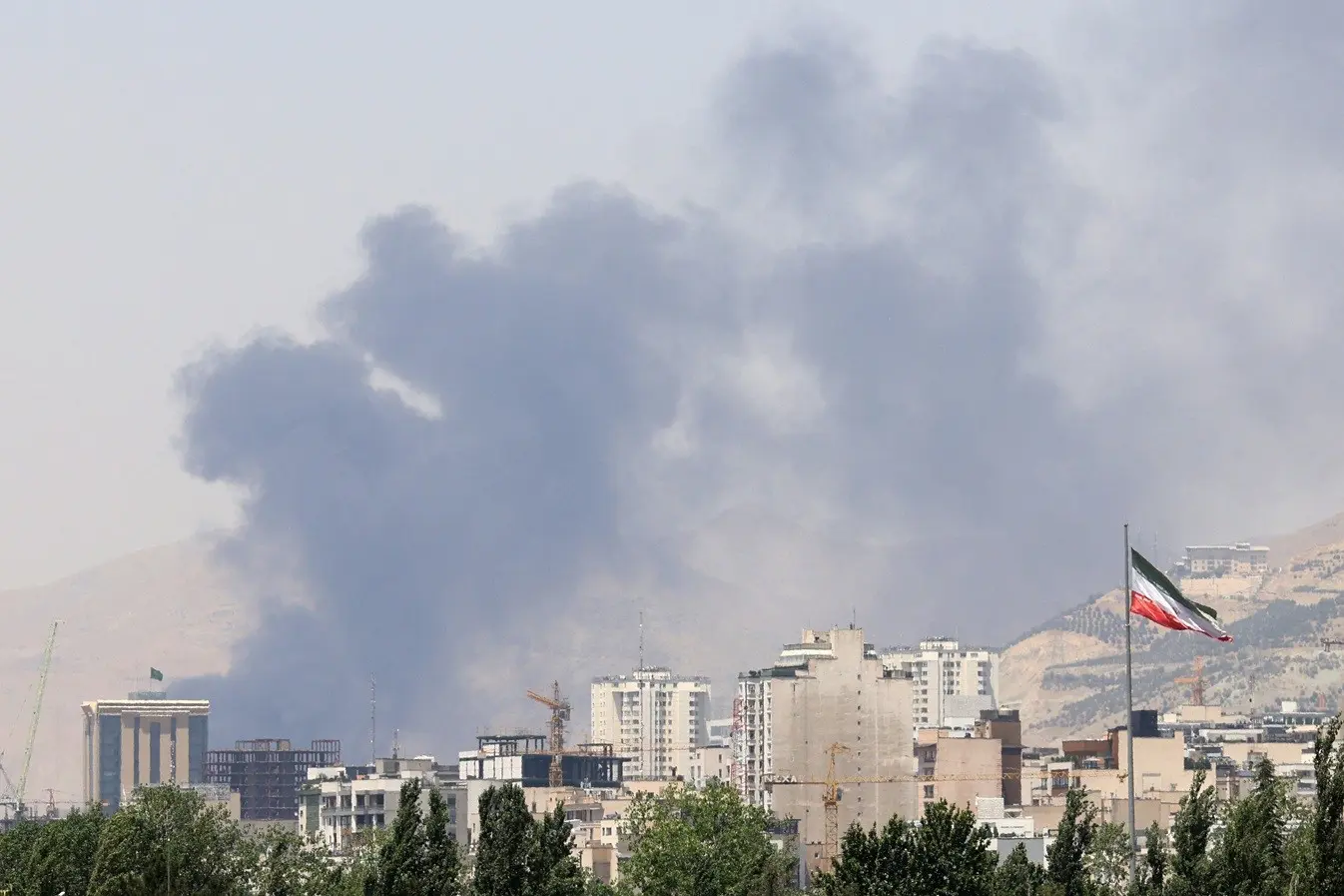 Κρίση στη Μέση Ανατολή: Ζημιά έως 200 δισ. ευρώ για τις οικονομίες της περιοχής