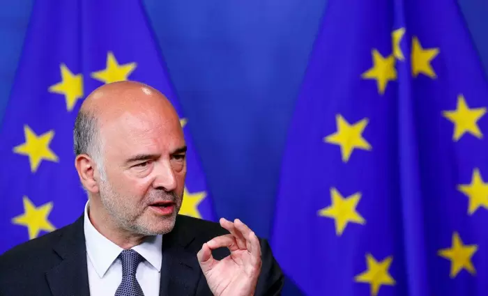 Κομισιόν: Όχι στην μείωση των ελληνικών πρωτογενών πλεονασμάτων