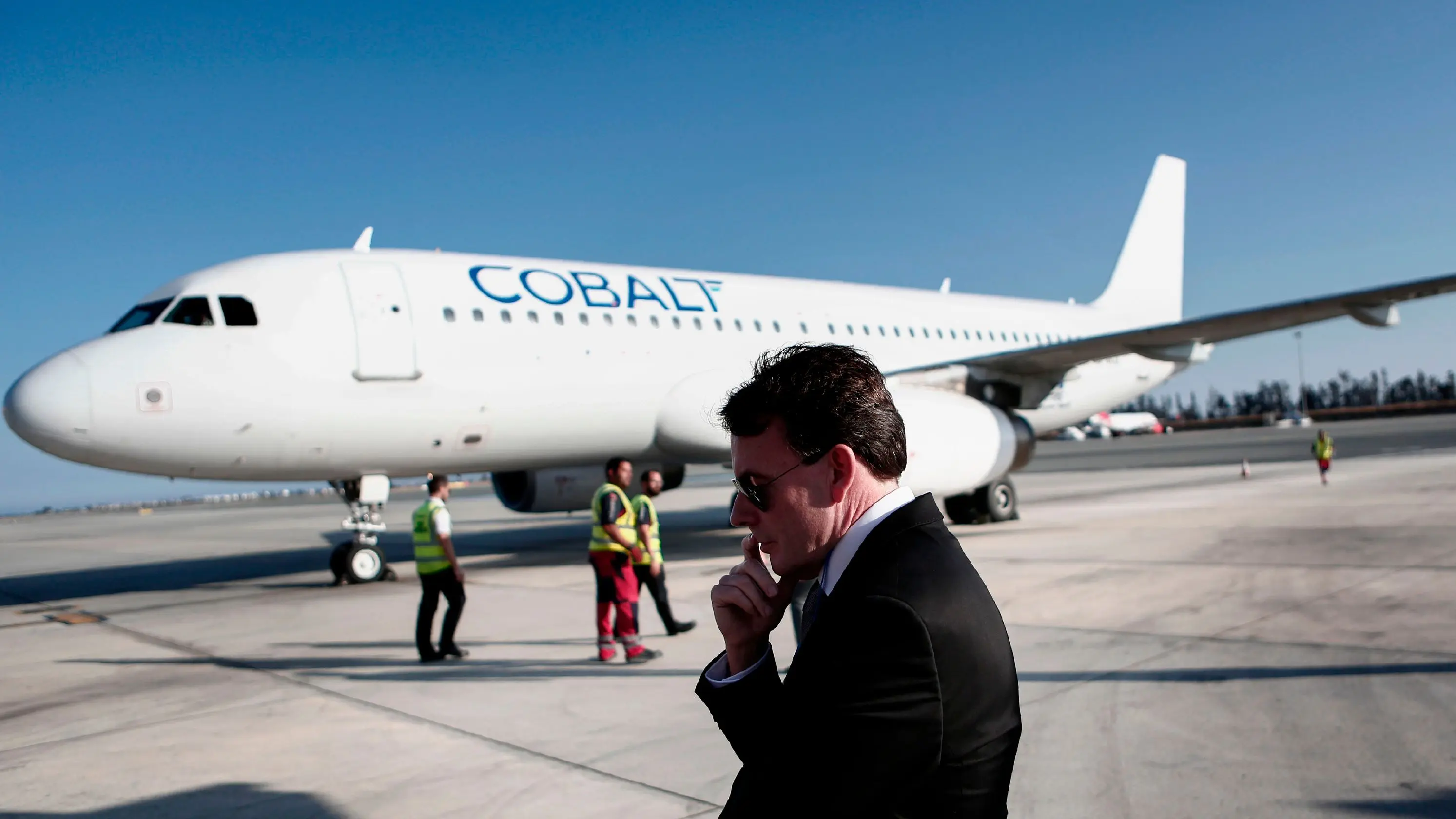 Το λουκέτο της Cobalt έφερε καθίζηση στον τζίρο των αερομεταφορών