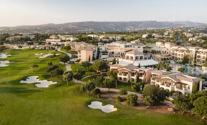 Ξανά μαζί στο πανέμορφο Aphrodite Hills Resort