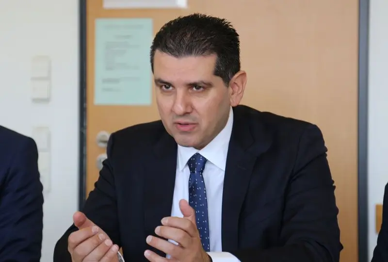 Συνάντηση ΥΠΕΡΓ με ΣΕΛΚ για υδρογονάνθρακες