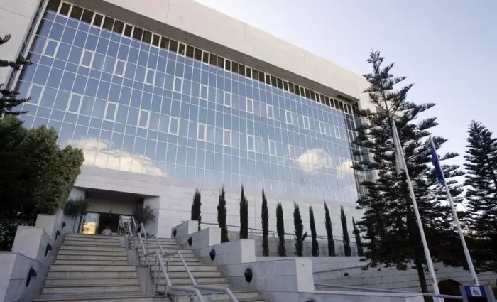 Τελευταία στην Ευρωζώνη η Κύπρος στα επιτόκια καταθέσεων, βελτίωση στα στεγαστικά