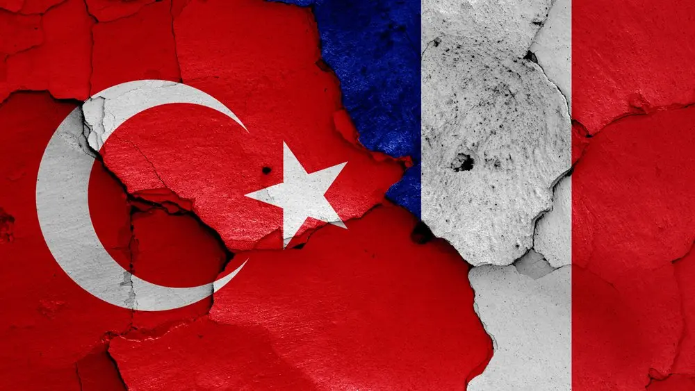 Στη Γαλλία στρέφεται η Τουρκία για LNG