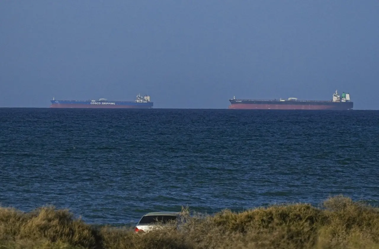 Στενά του Ορμούζ: Κινεζικά τάνκερ στην ουρά για την πρώτη έξοδο μετά την εκεχειρία ΗΠΑ-Ιράν