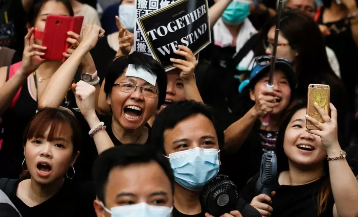 Χονγκ Κονγκ: Τα επεισόδια έφεραν πλήγμα στον Τουρισμό