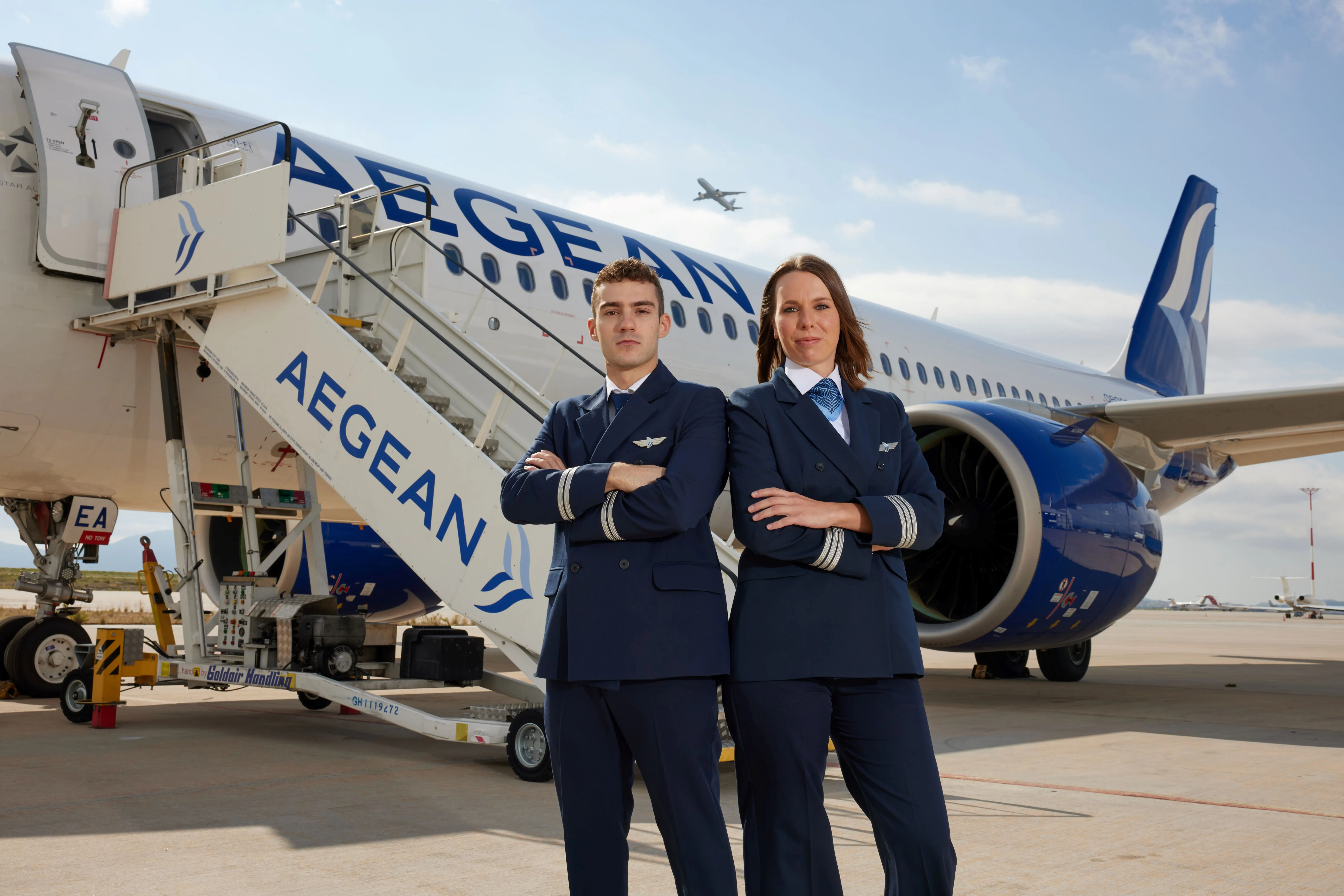 Αναζητά πιλότους και δίνει δεκάδες υποτροφίες η Aegean