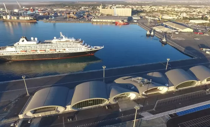 Πλέει σε παρουσία επιτυχίας η DP World Limassol