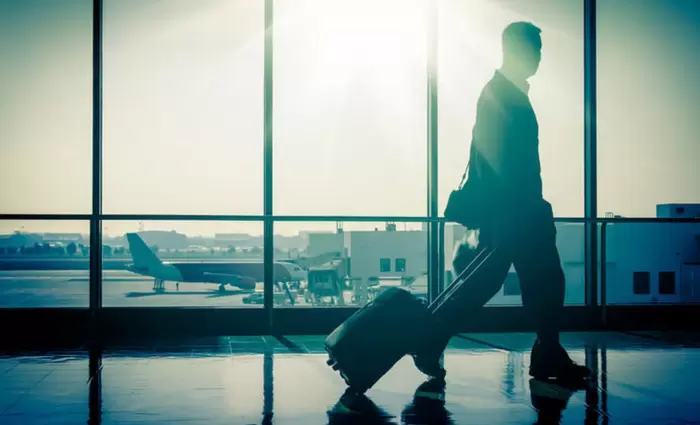 Υπογεννητικότητα και brain drain οι ανοιχτές πληγές της Ελλάδας