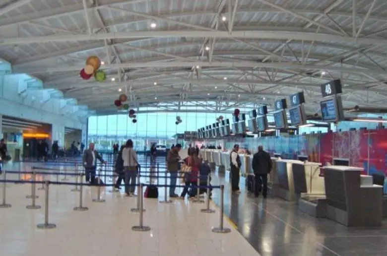 Ευχή να μείνουν στις προειδοποιήσεις οι ελεγκτές εναέριας κυκλοφορίας