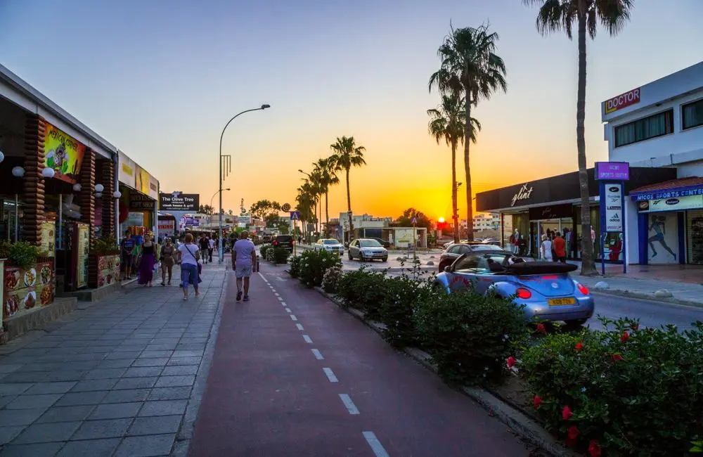 Αγία Νάπα: Θα 