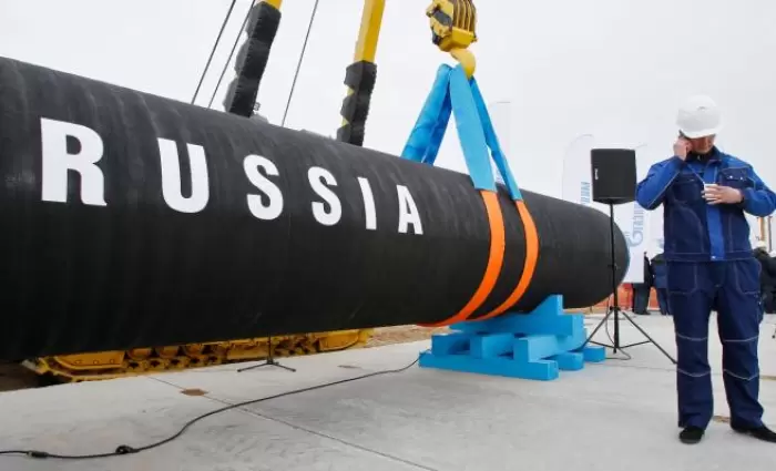 Λαβρόφ: Να αποφευχθεί η πολιτικοποίηση του ζητήματος του φυσικού αερίου