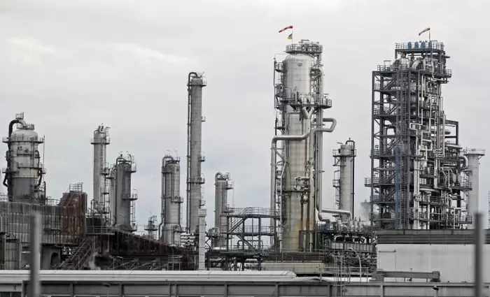 Οι τιμές του πετρελαίου μειώνονται