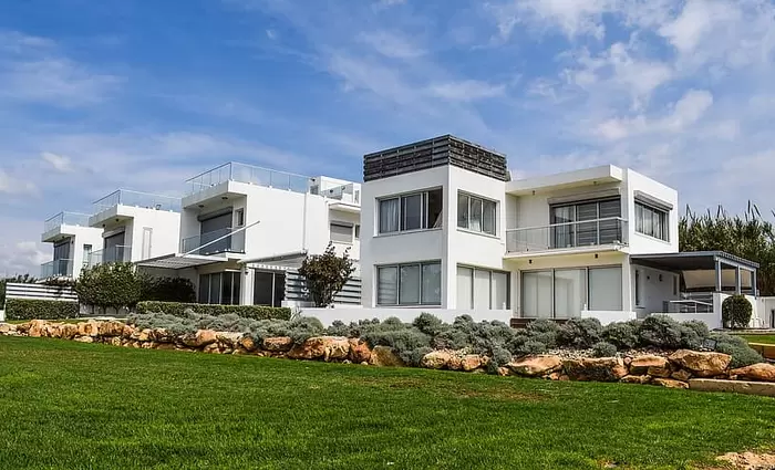 «Δεν είναι ορατή μελλοντική αύξηση στα ακίνητα»