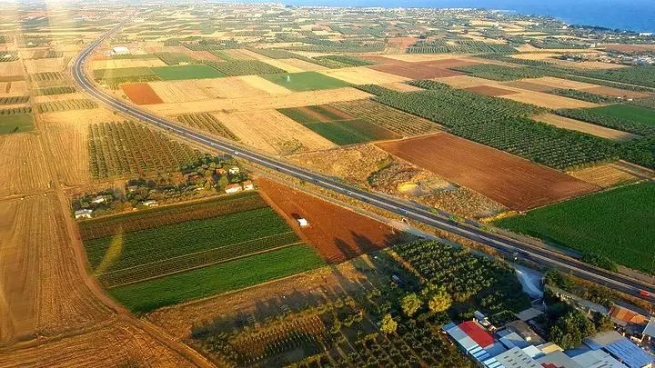 Στήριξη στις αγροτικές κοινότητες