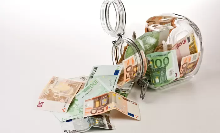 Μειώθηκαν ελαφρώς τα επιτόκια καταθέσεων στην Κύπρο