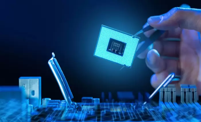 Προς κατάργηση οι περιορισμοί Μπάιντεν στα τσιπς τεχνητής νοημοσύνης