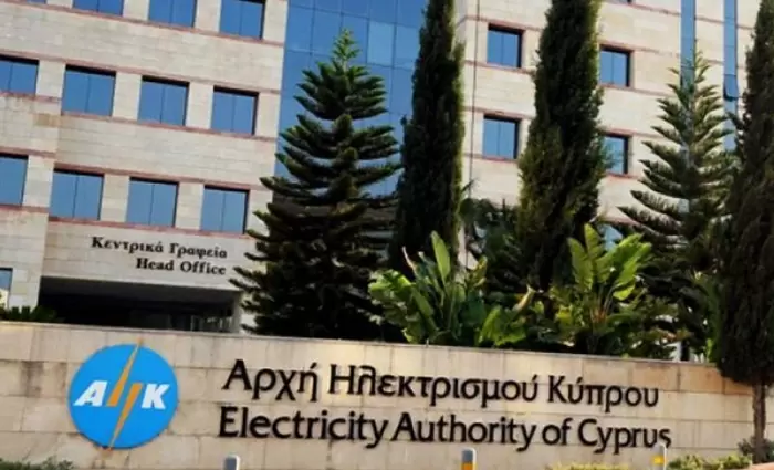 Σε απεργιακές κινητοποιήσεις προχωρούν οι εργαζόμενοι στην ΑΗΚ