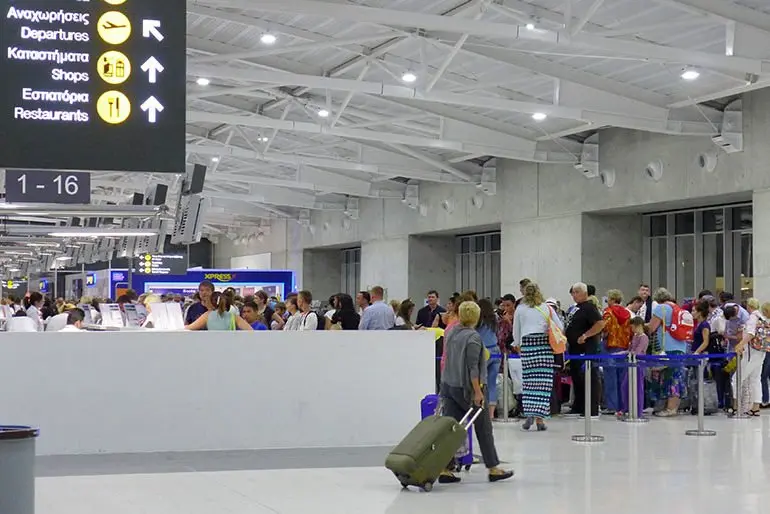 €2,23 δισ. ξόδεψαν οι Κύπριοι σε ταξίδια το 2023